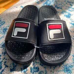 Fila unisex Black Sandals